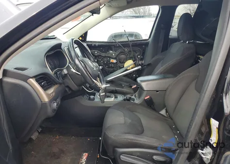 2015 Jeep Cherokee Latitude из США, поврежденный, VIN 1C4PJMCS9FW538976